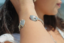 Load image into Gallery viewer, Ocean Girl Bangle