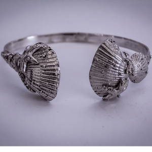 silver ocean themed shell bangle