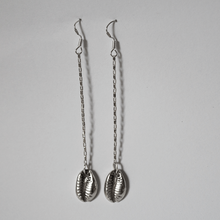 Load image into Gallery viewer, silver cowry shell dangle earrings
