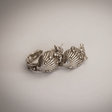 Load image into Gallery viewer, silver hand crafted shell and star fish earrings
